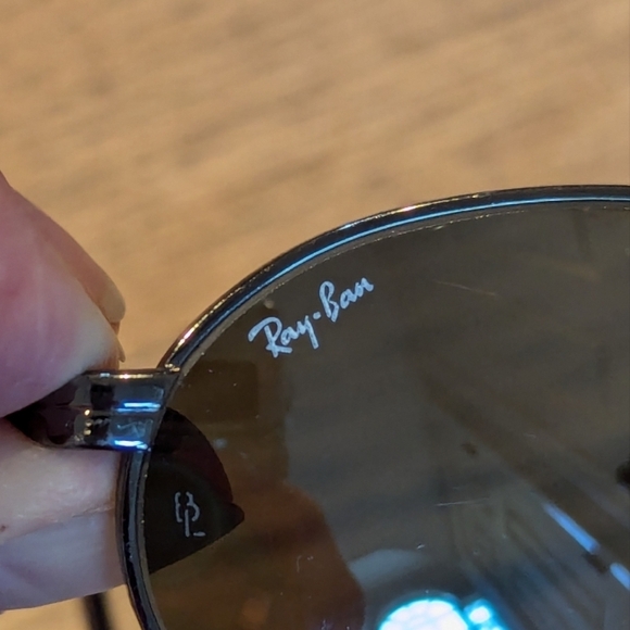 Vintage Ray-Ban Sidestreet Black Round Mirrored Sunglasses - Picture 5 of 6